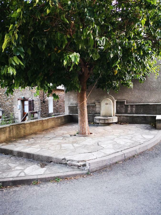 Maison De Village A 2 Km De La Mer Sisco Cap Corse 15 Kms Bastia מראה חיצוני תמונה